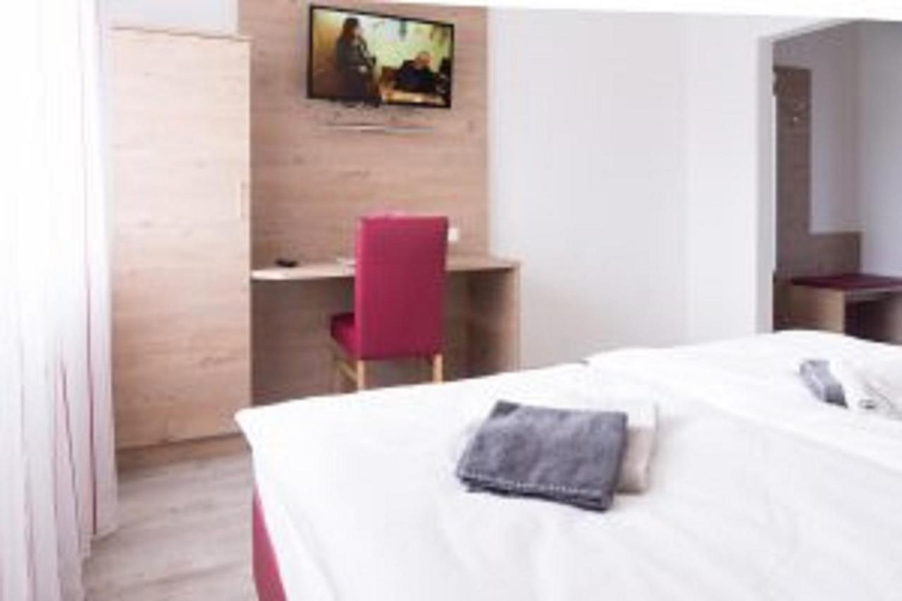 Bauers Gaestehaus Obersiebenbrunn 외부 사진